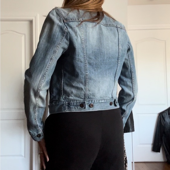 Levi’s 100% Cotton Vintage Fit Denim Trucker Jacket - Picture 4 of 9